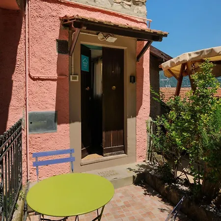 View - Free Wi-fi Apartman *